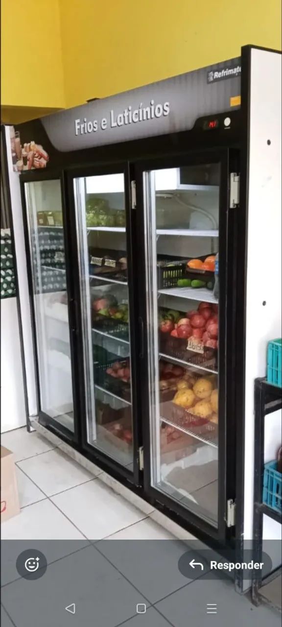 Freezer de três tampa