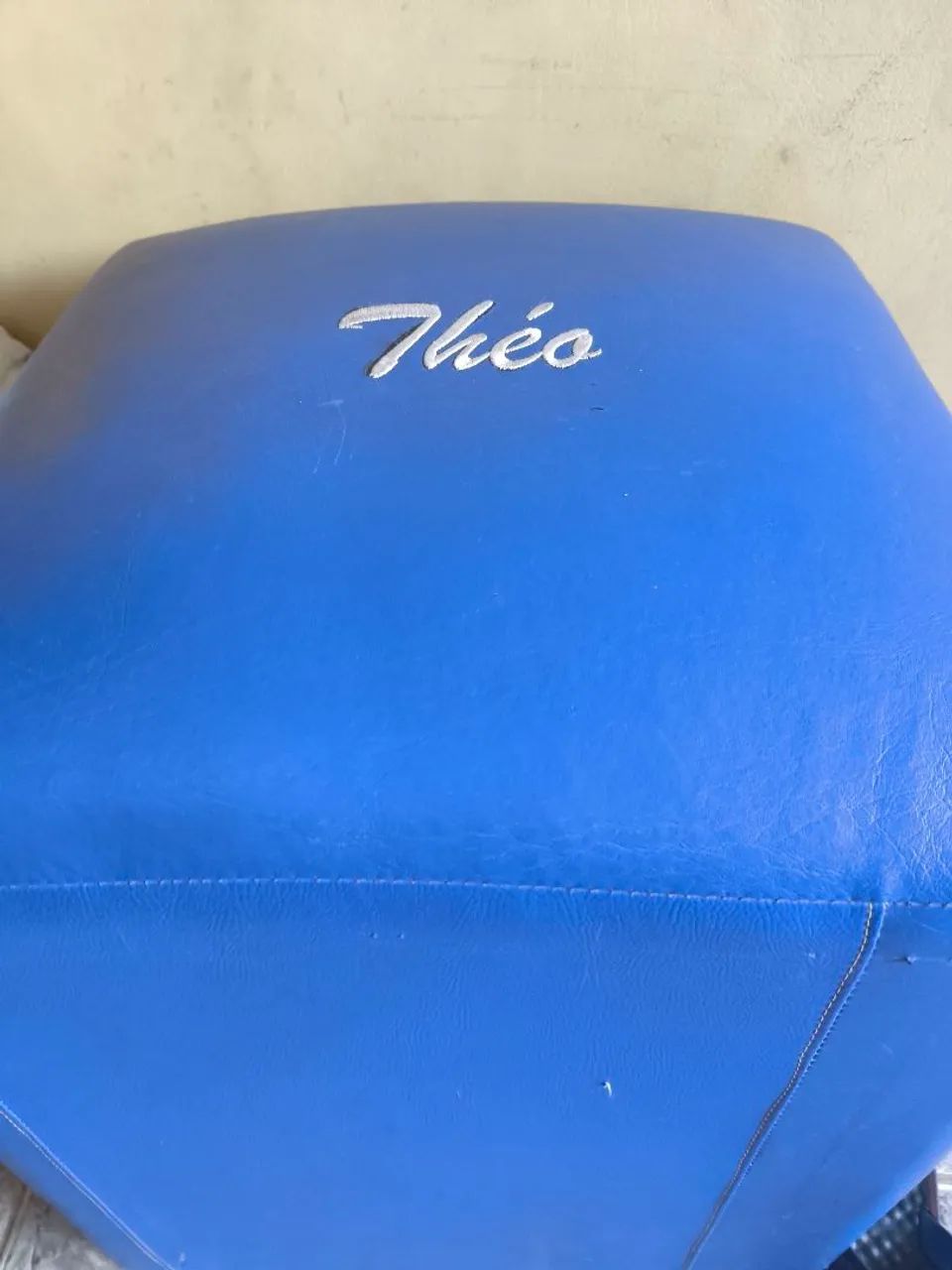 Puff Infantil nome Théo 