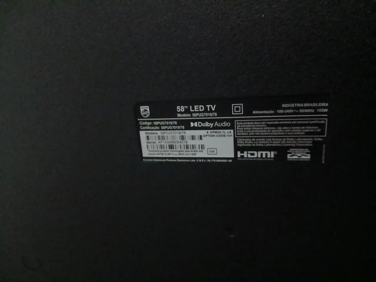 Tv com defeito, para retirada de peças 