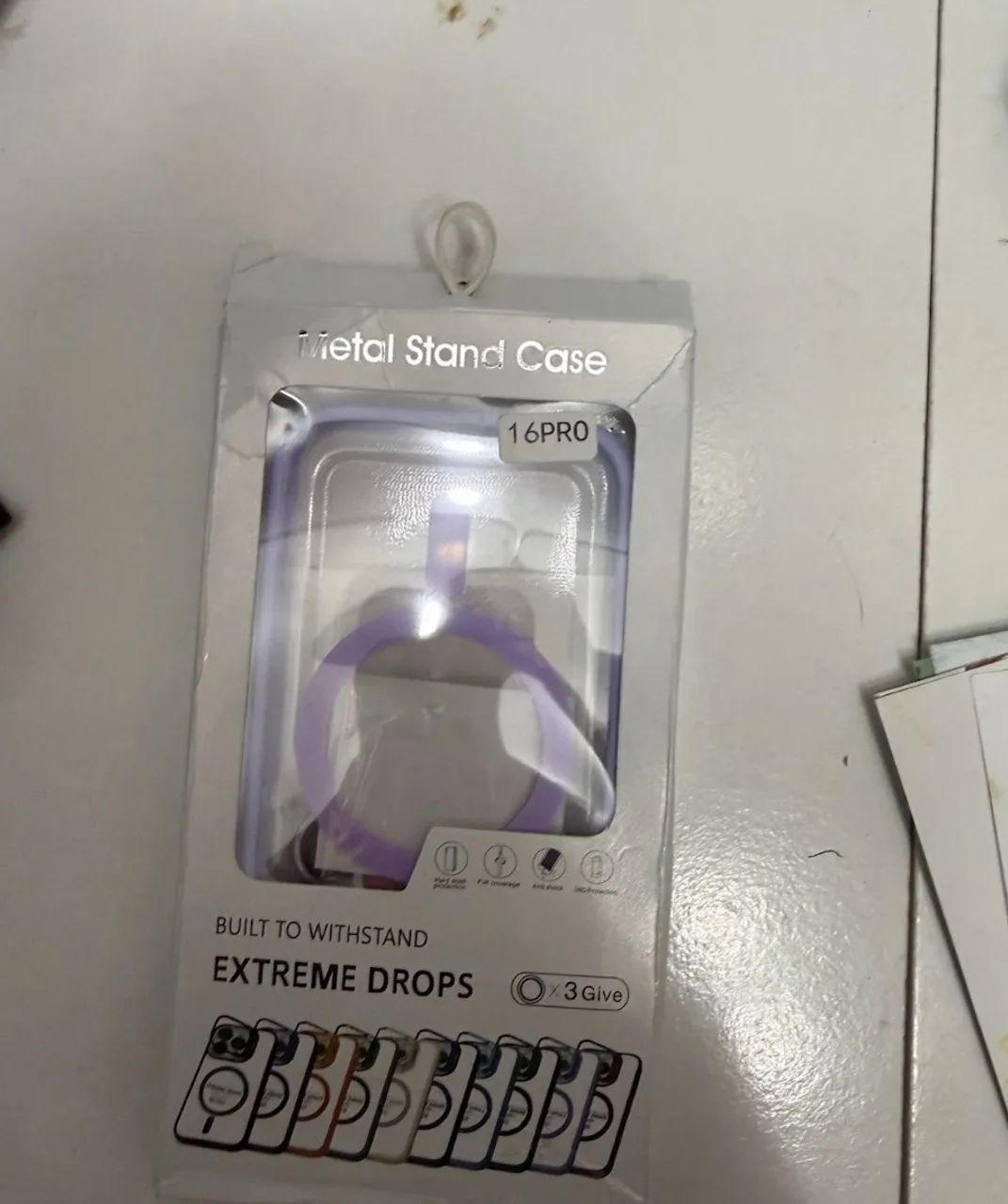Kit capinha iPhone 16 pro roxa com protetores de câmera  - Foto 2