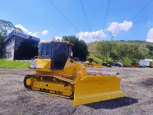 Trator de Esteira Komatsu D51