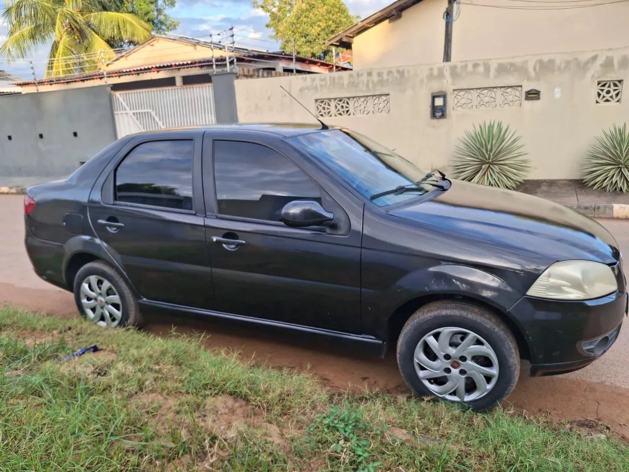 Fiat Siena EL Celeb. 1.4 MPI Fire Flex 8V 4P 2012 - Foto 4