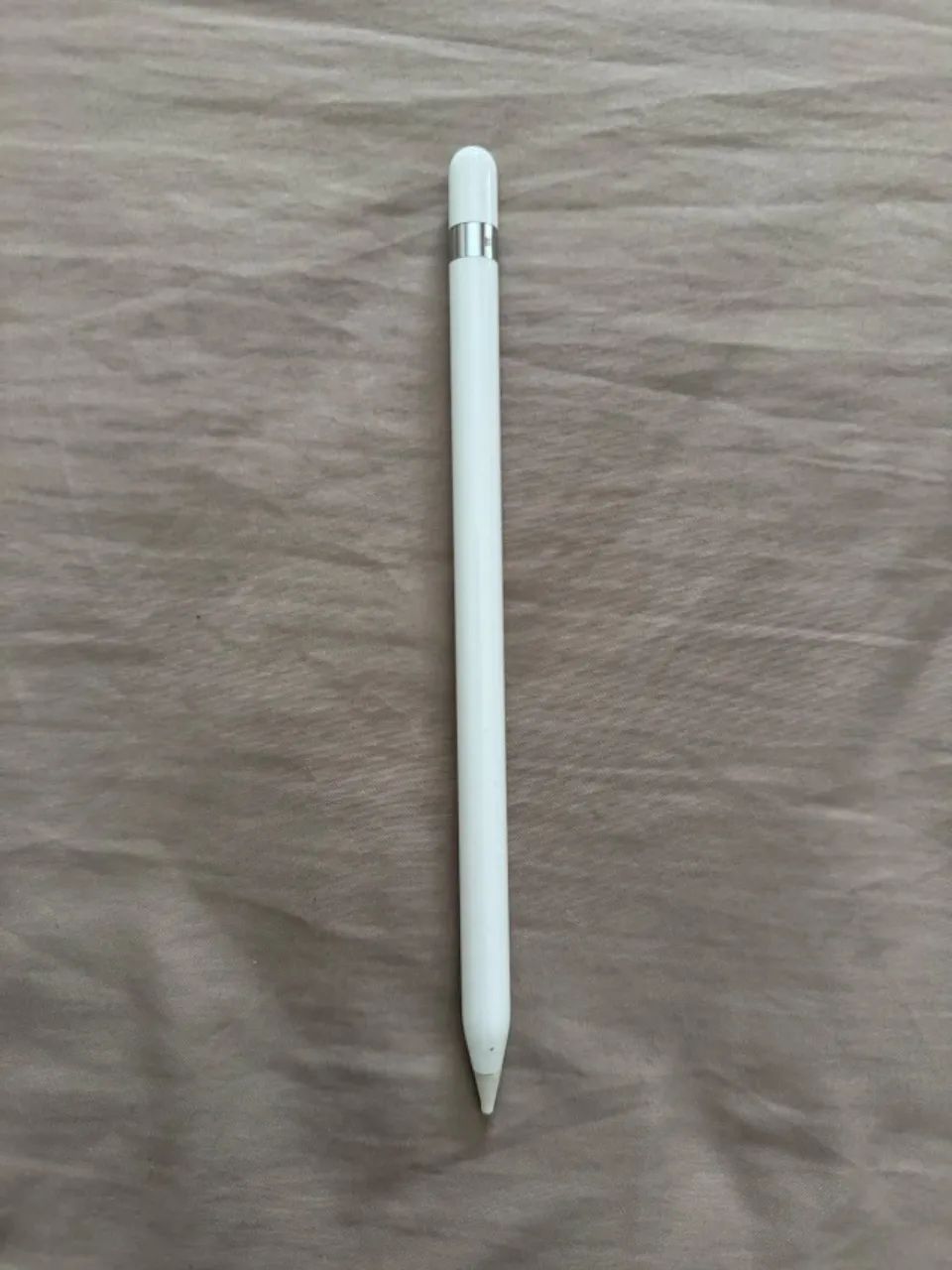 Lápis óptico branco Apple Pencil 1ª geração - USADO E SEM CAIXA