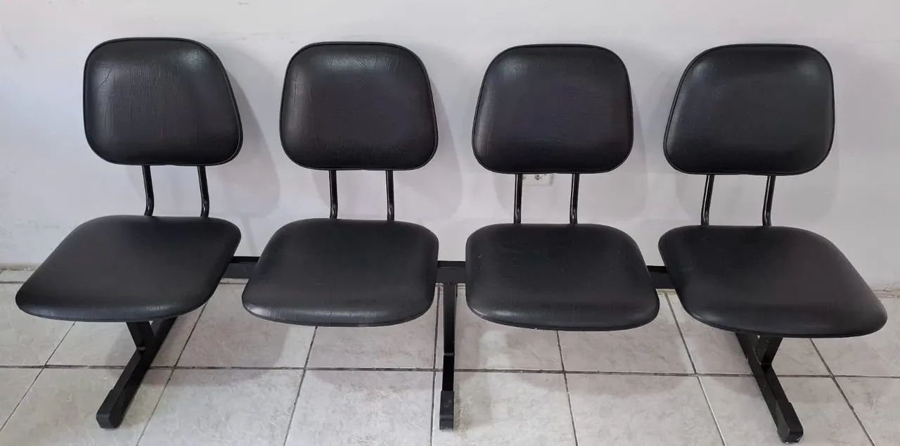 Cadeiras para salão de beleza semi novas - Foto 3