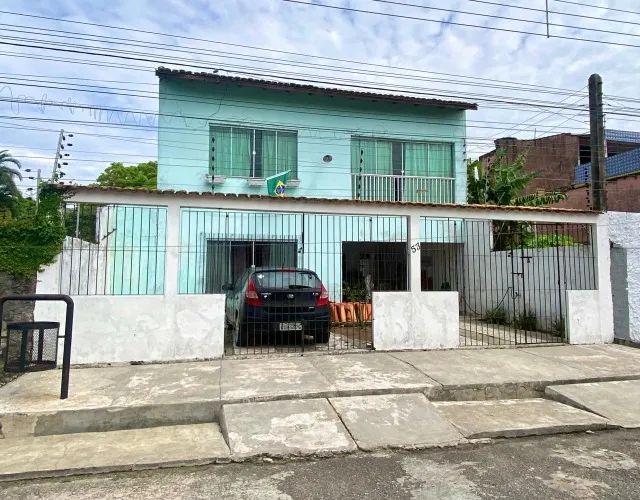 VENDO EXCELENTE CASA DUPLEX NA ESTRADA DO CAIXA PARAH