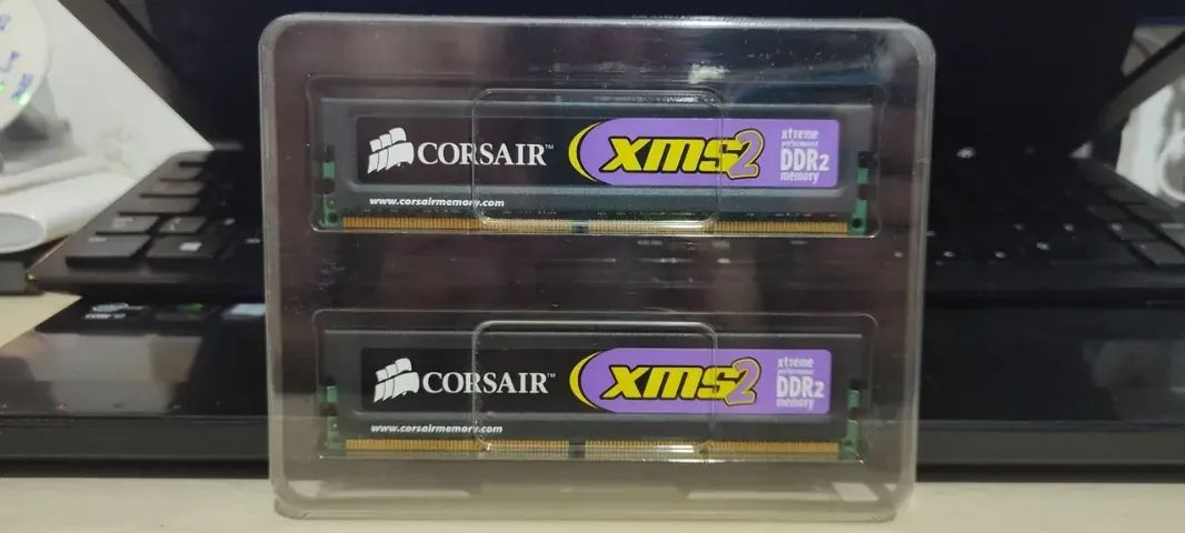 Memórias Corsair XMS2 2GB DDR2 800MHz
