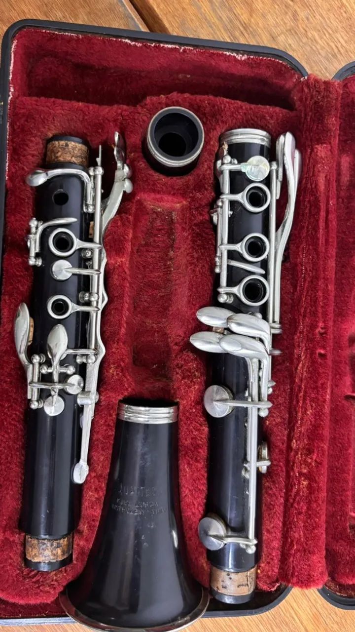 Clarinete Jupiter JCL631 - Estojo Original - Instrumentos musicais