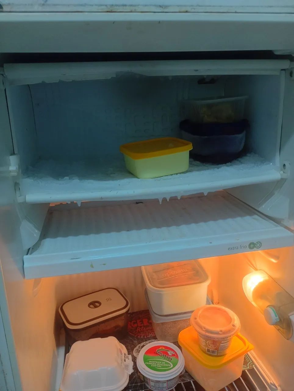 Vendo geladeira funcionando perfeitamente!! - Foto 3