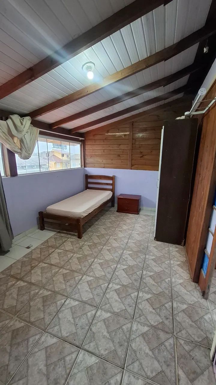 Alugo quarto individual somente mulheres 