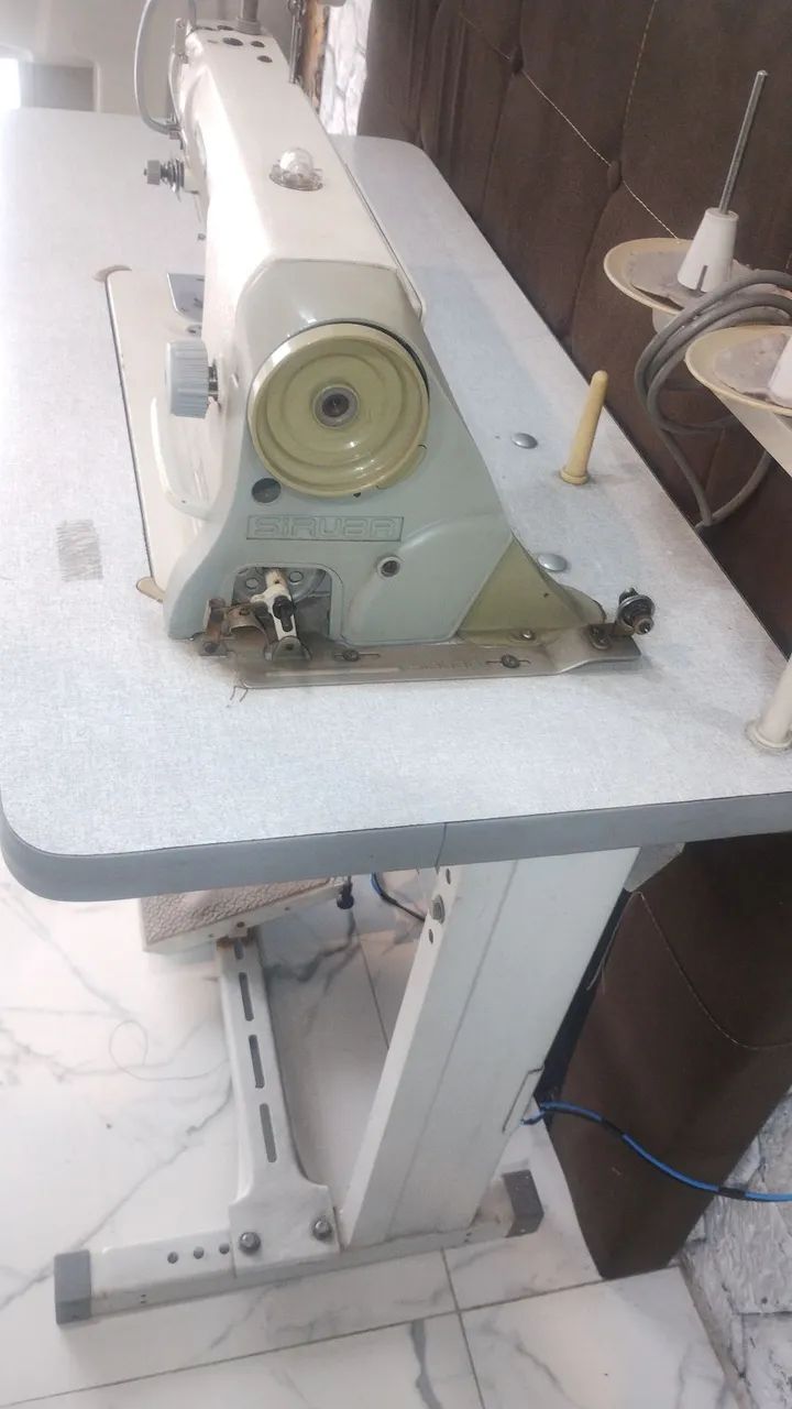 Máquina de costura - Foto 4