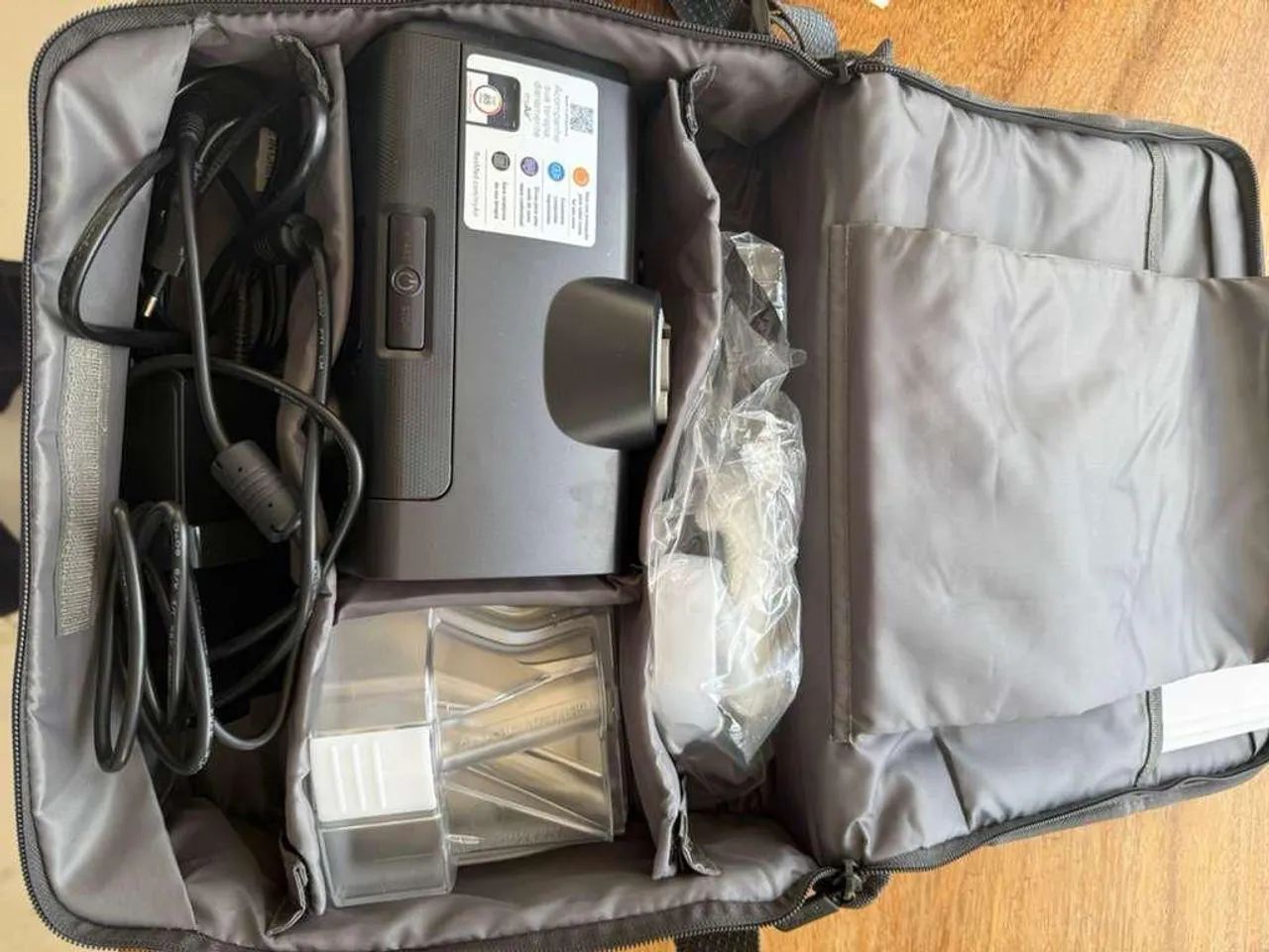 CPAP ResMed AirSense 10 Elite + Máscara DreamWear | Usado 1x | Completo<br> - Foto 2