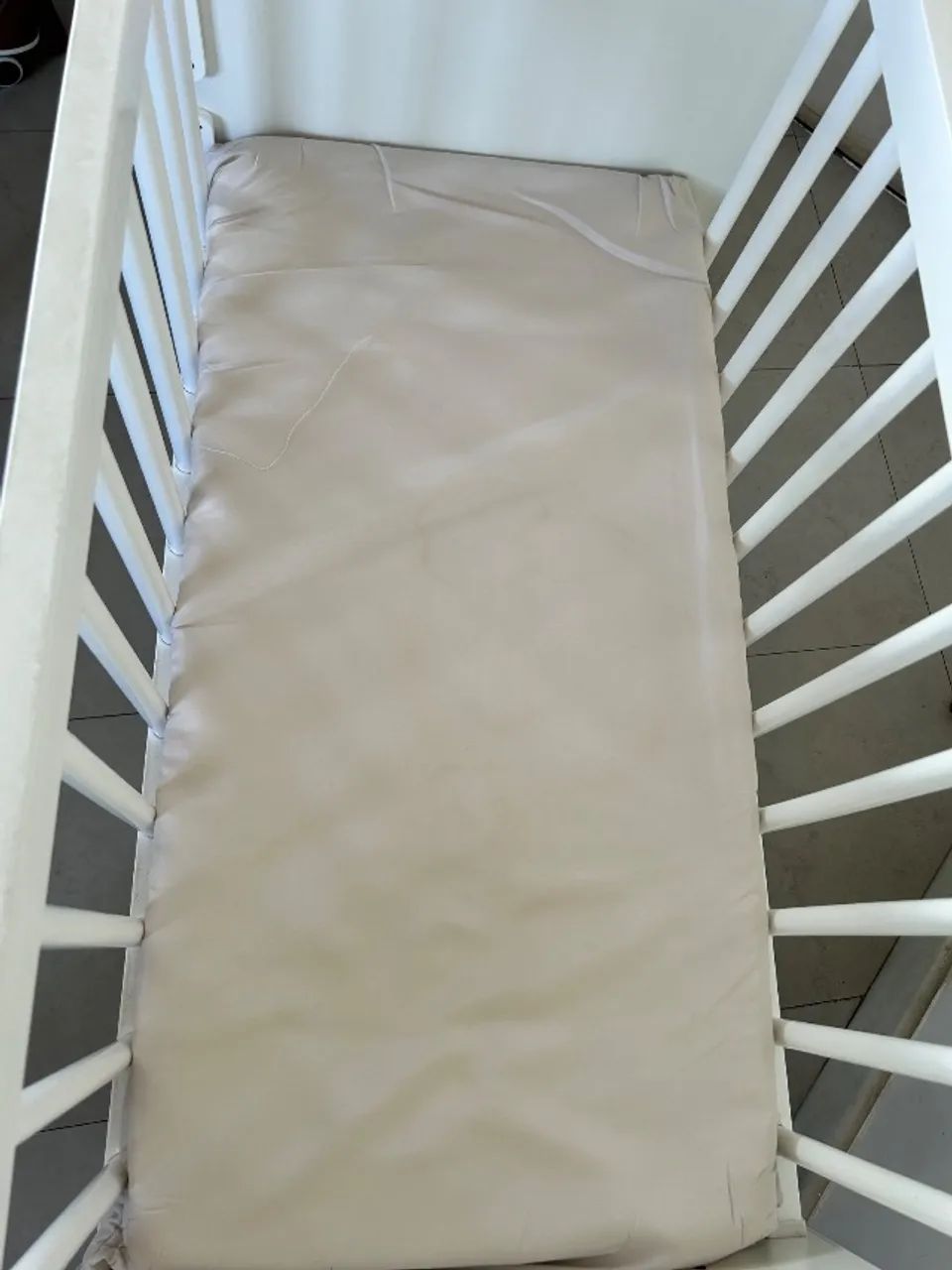 Vendo Mini Berço com colchão e grade móvel  - Foto 2