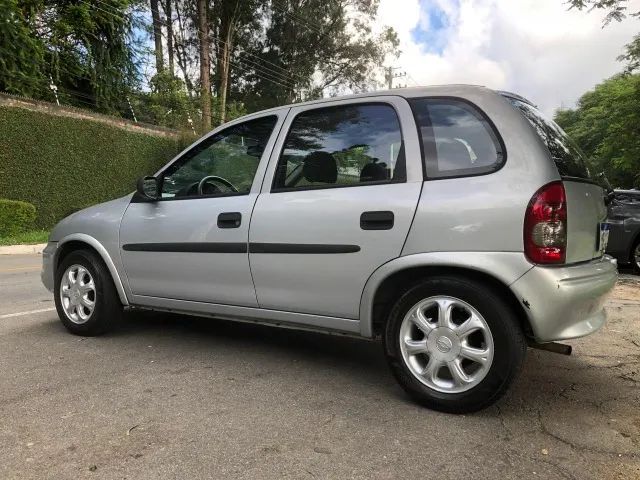 Chevrolet Corsa 2001