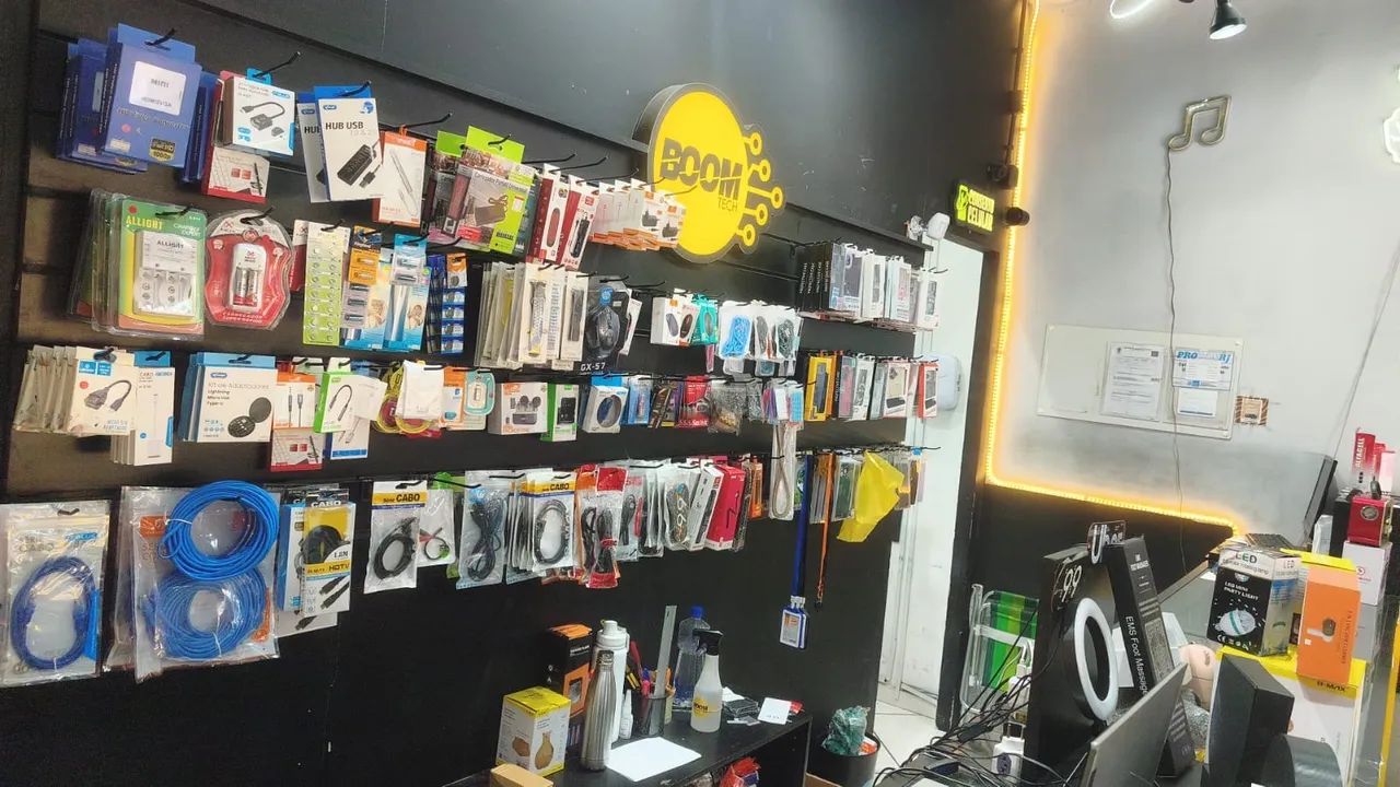 Vendo Loja de Eletrônicos e Assistência Técnica Completa em Irajá - Foto 2