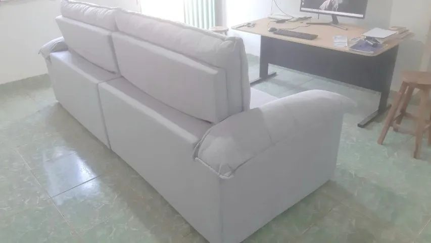 Sofá Retrátil e Reclinável - Foto 4