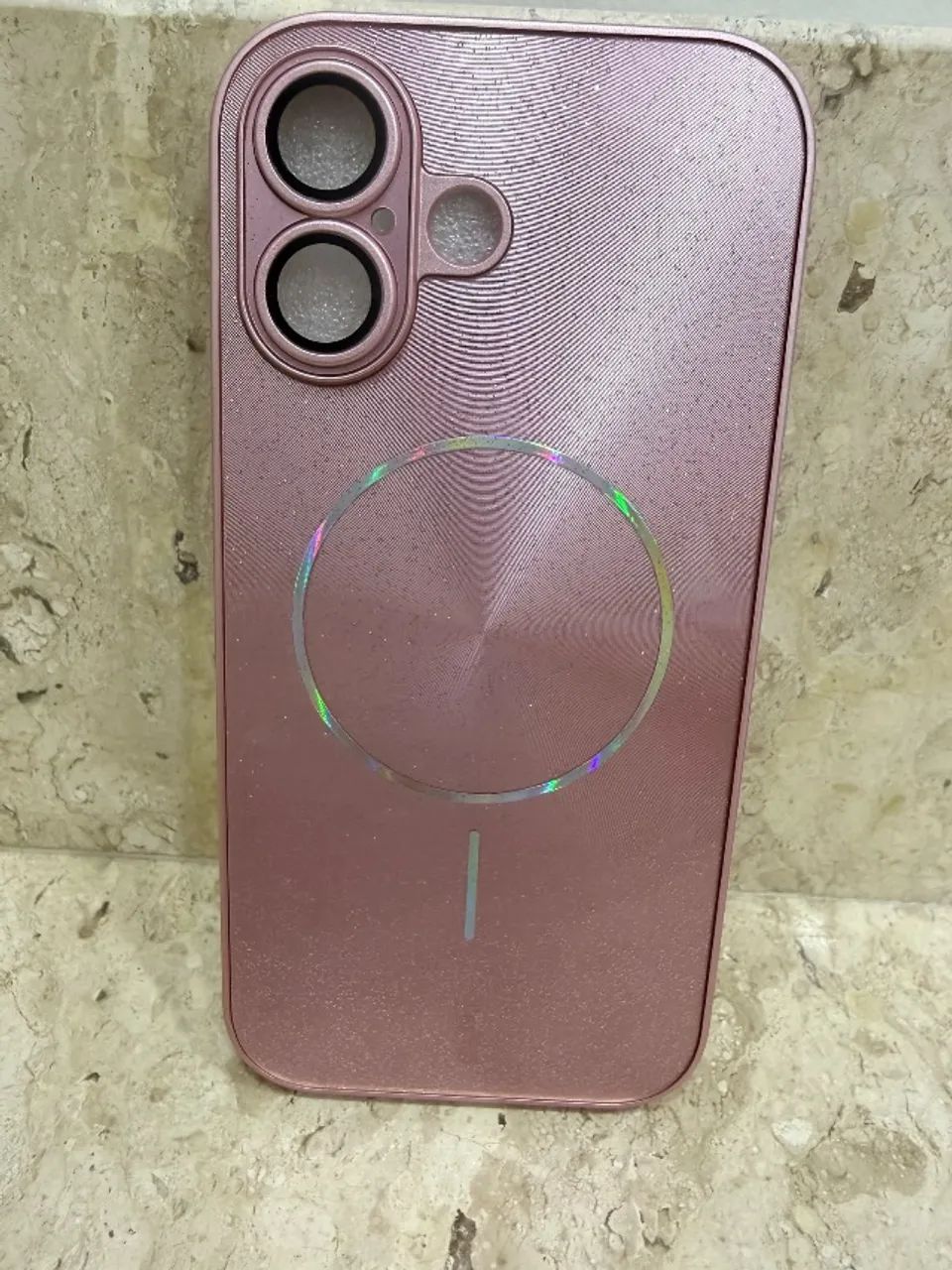 Capinha IPhone 17 rosa com brilho - Foto 2