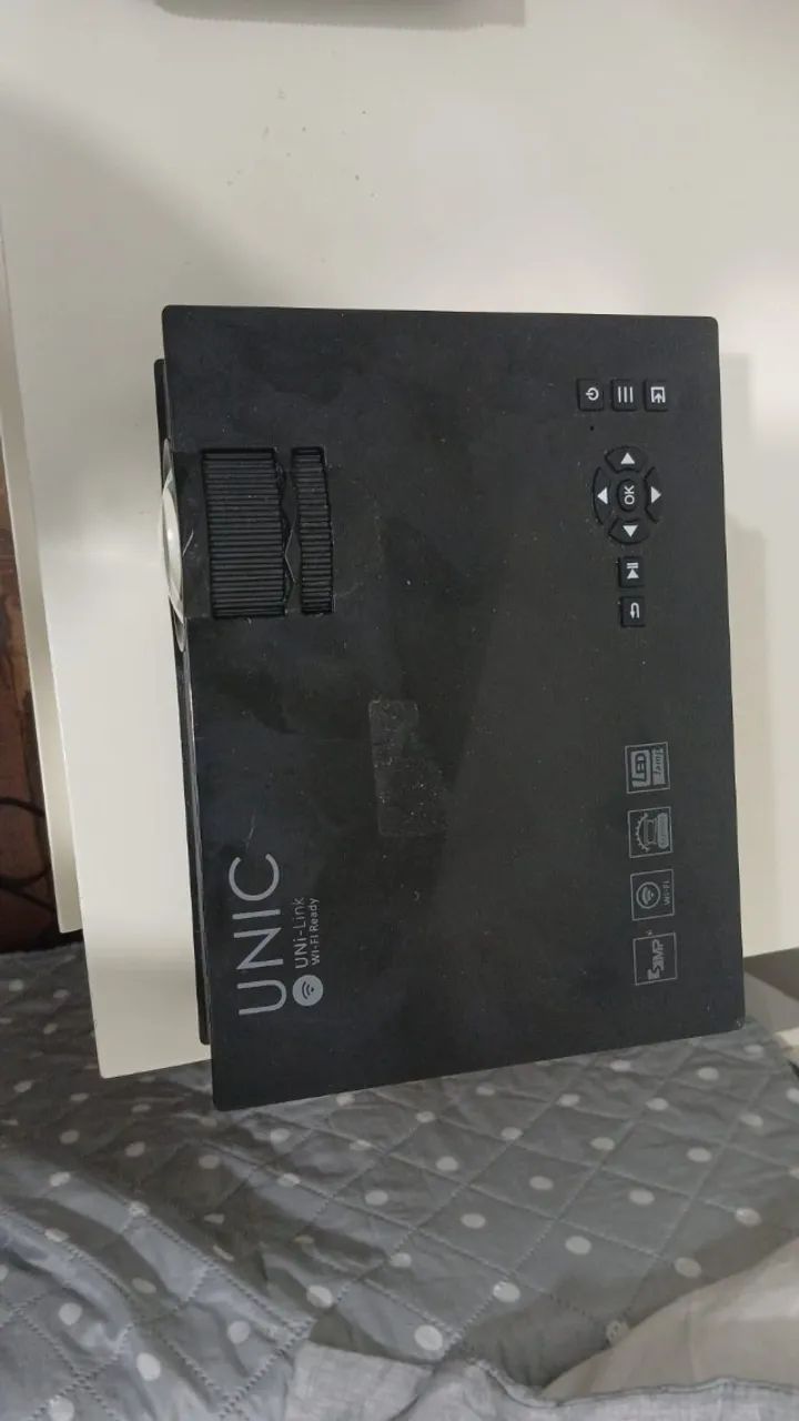 Projetor Unic compatível com PC, notebook celular e tablet - Foto 4