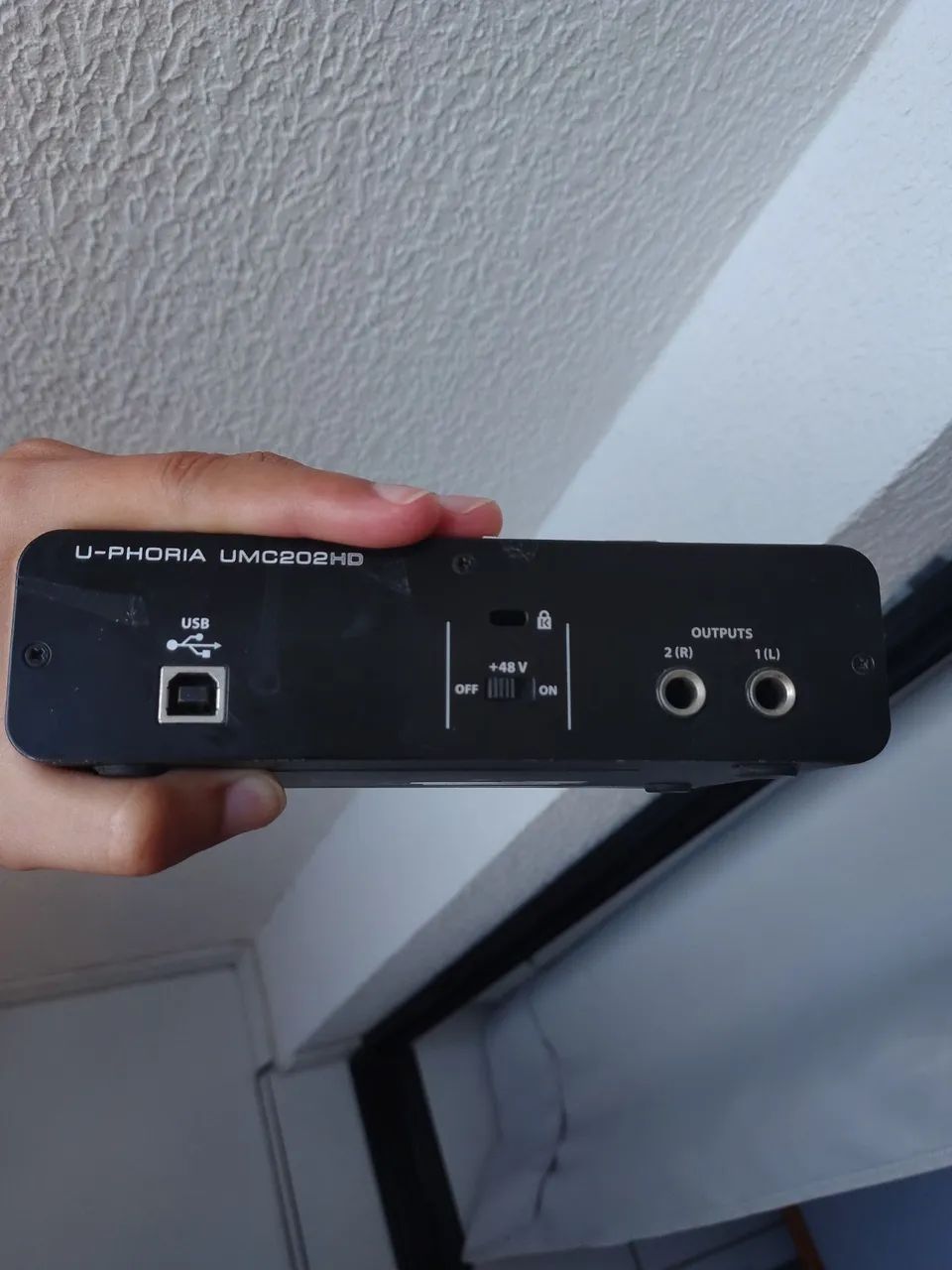 Interface de áudio Behringer UMC202HD - Foto 2