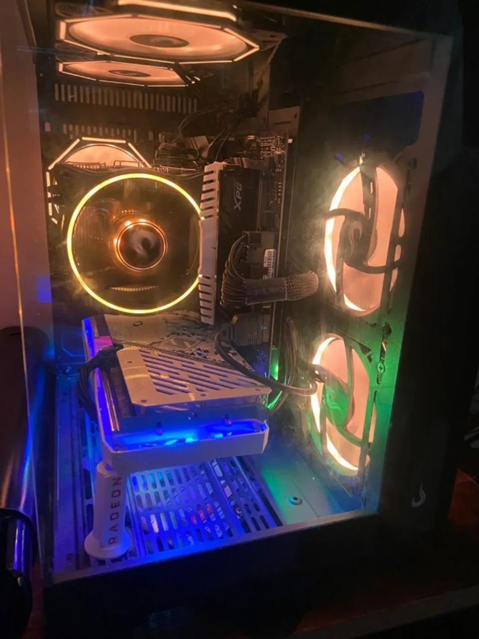 PC gamer AMD Ryzen 5 5600GT (vídeo integrado)