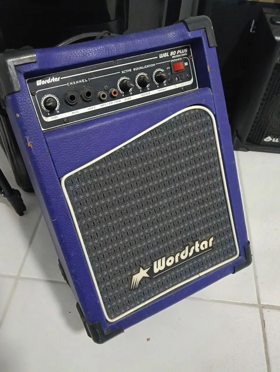 Caixa cubo de guitarra 