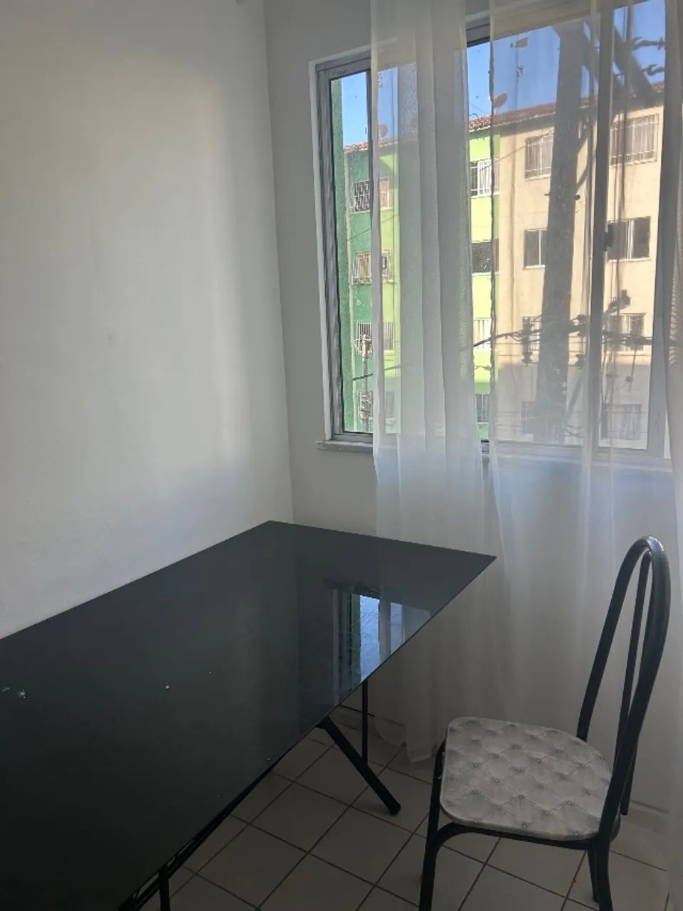 Mesa de jantar seis lugares - Foto 3