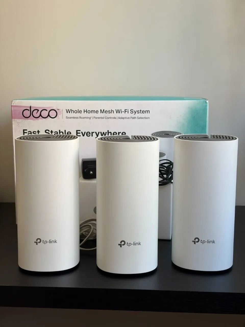 TP-Link Deco E4 AC1200 Rede Mesh Wi?Fi com 3 unidades + caixa e acessórios - Foto 2
