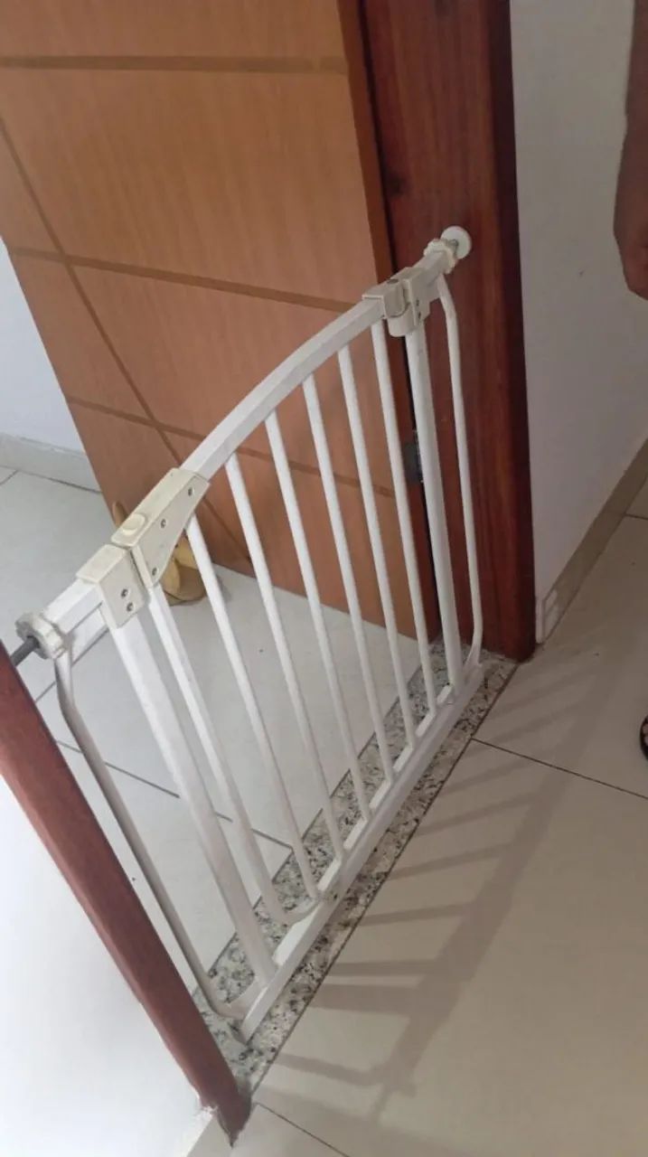 Portão de proteção marca Mor