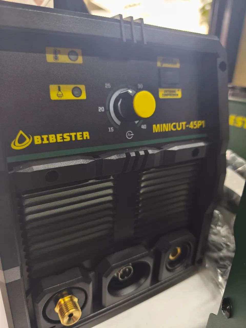 Plasma Cutting Machine CUT 45 with Built-in Compressor439340514957086722