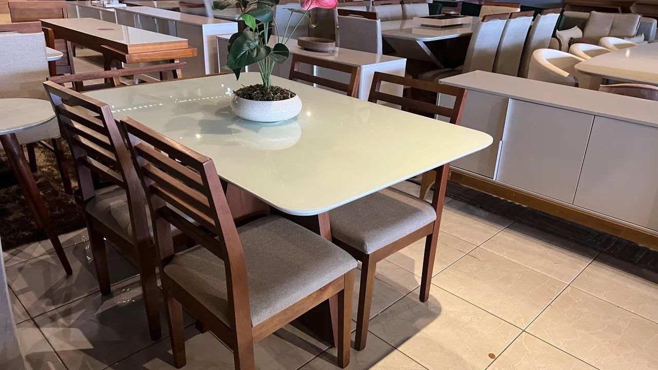 Mesa de jantar madeira 