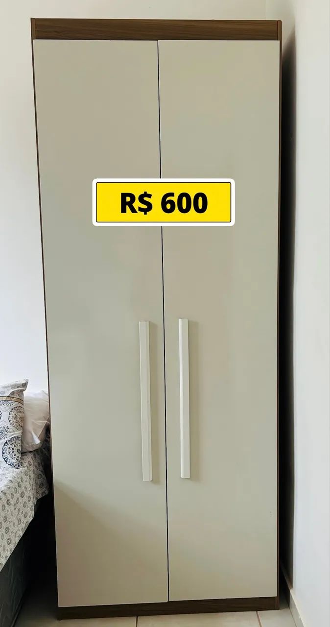Armário multiuso 