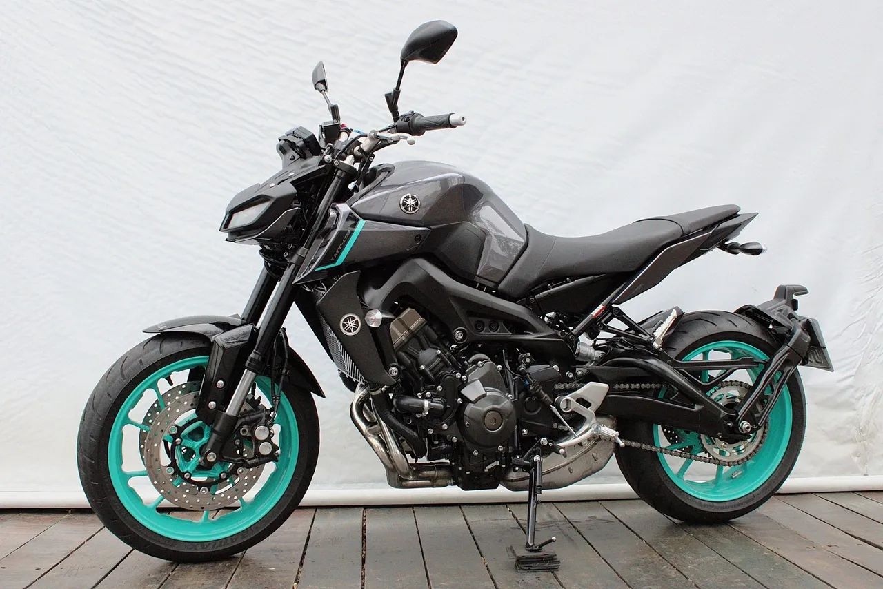 YAMAHA MT-09 - Foto 3