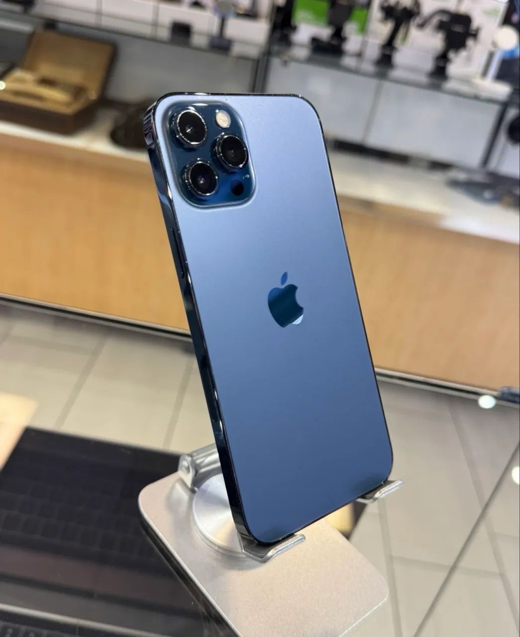 iPhone 12 Pro Max 256 - Celulares e Smartphones - Adrianópolis