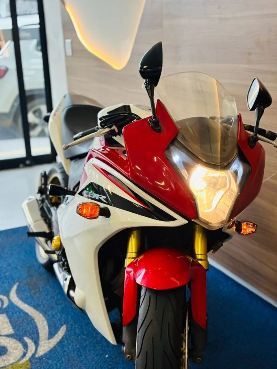 HONDA CBR 600F 2013 - Foto 3