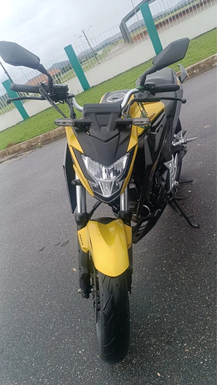 CB 300 DOURADA  - Foto 2