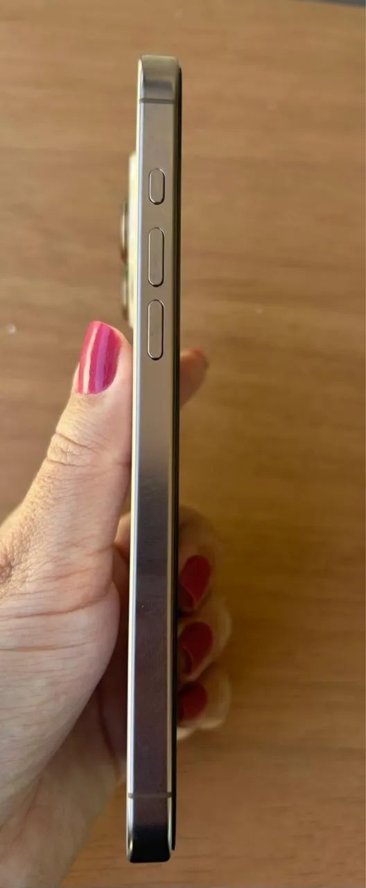 Vendo IPhone 16 Pro Max 256G  - Foto 3