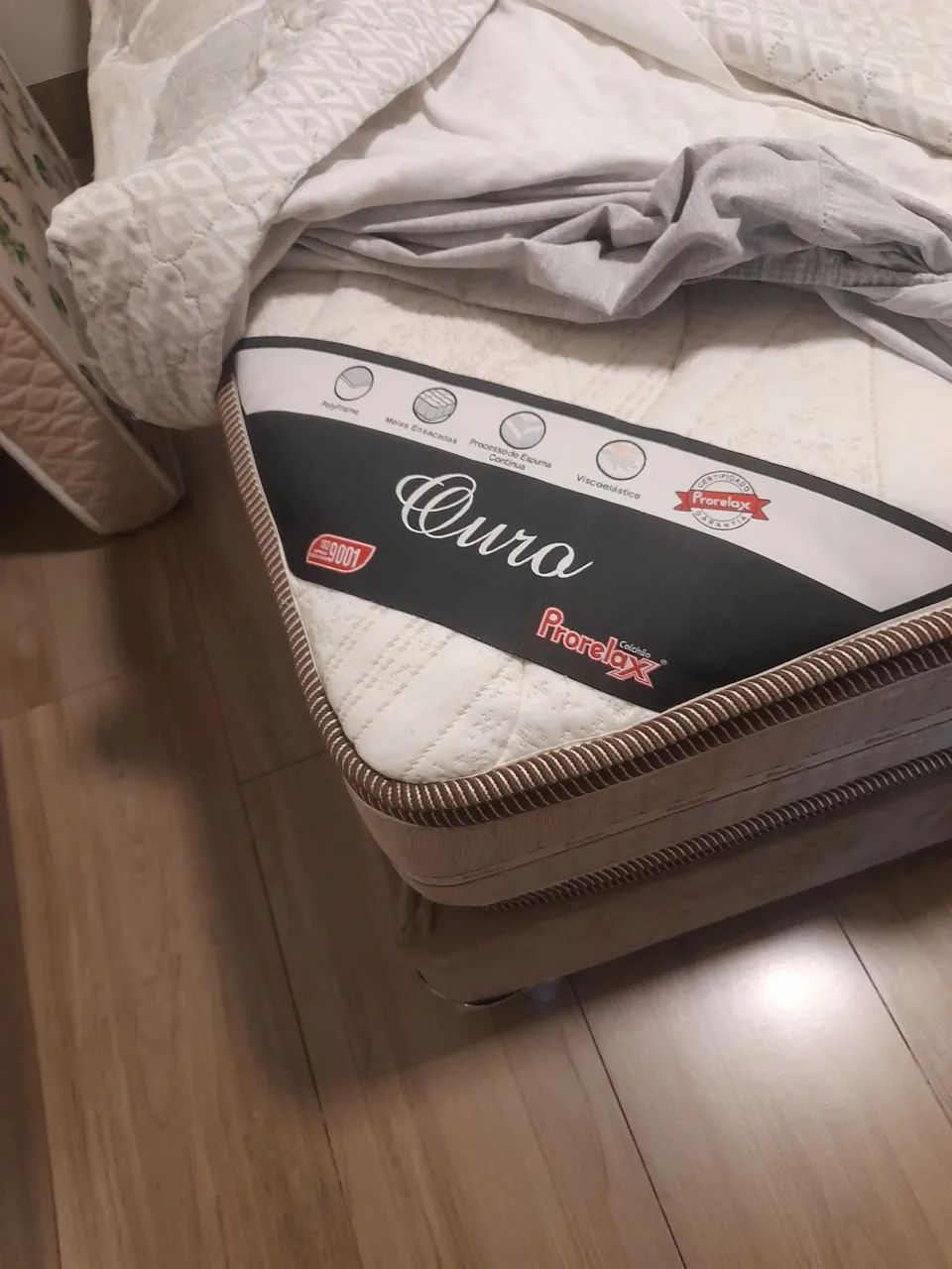 Cama com cabeceira e colchão  queen - Foto 3