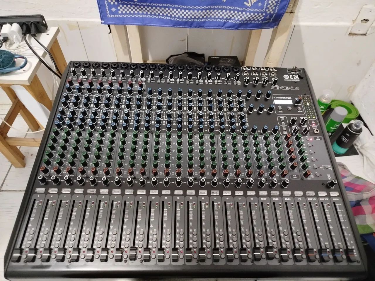 MESA  RCF E24 PROFISSIONAL - Foto 3