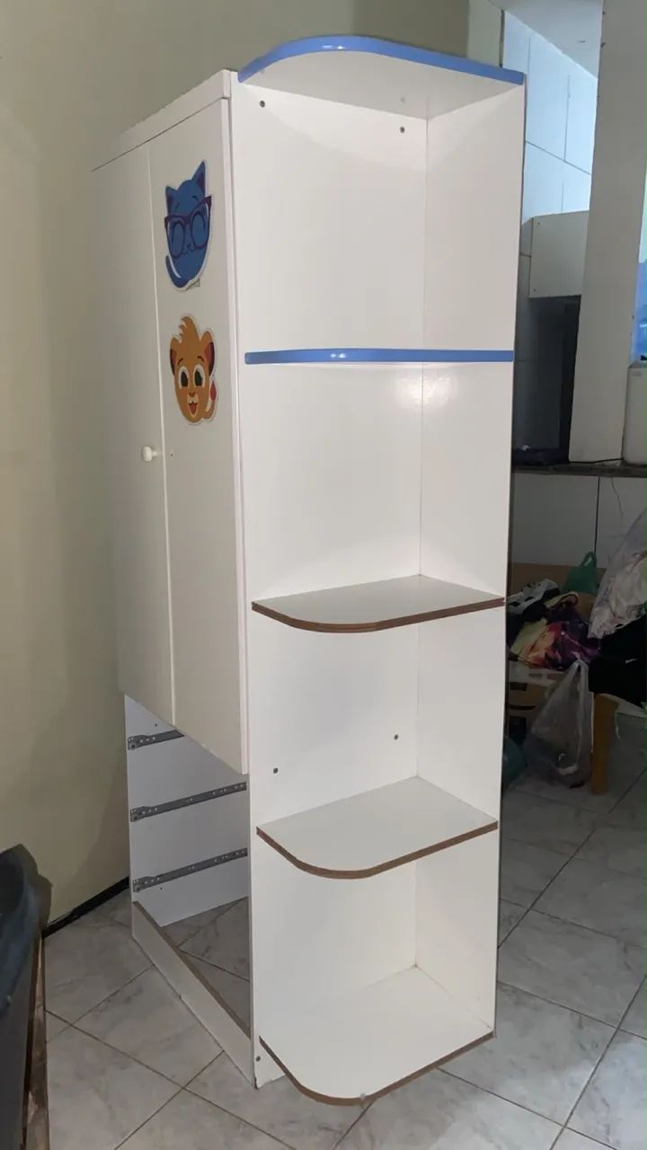 Guarda roupa infantil 