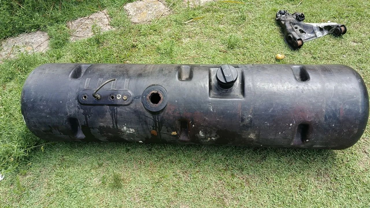 Tanque de combustível  - Foto 2