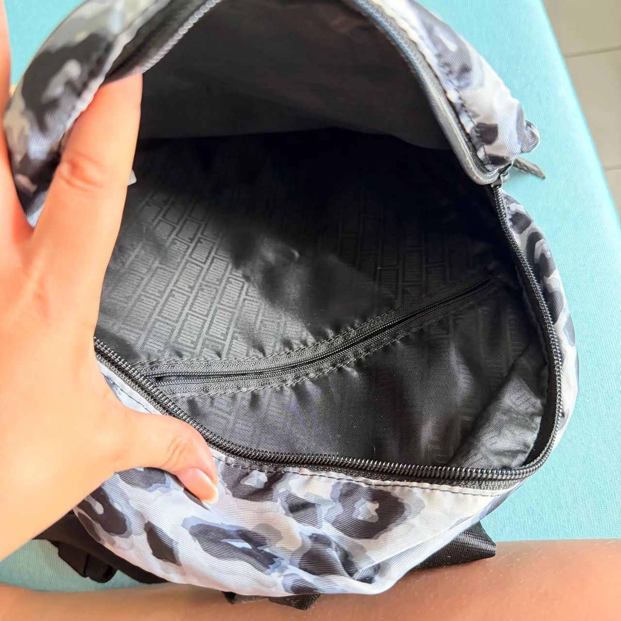 Mochila Puma original - bem conservada - Foto 4