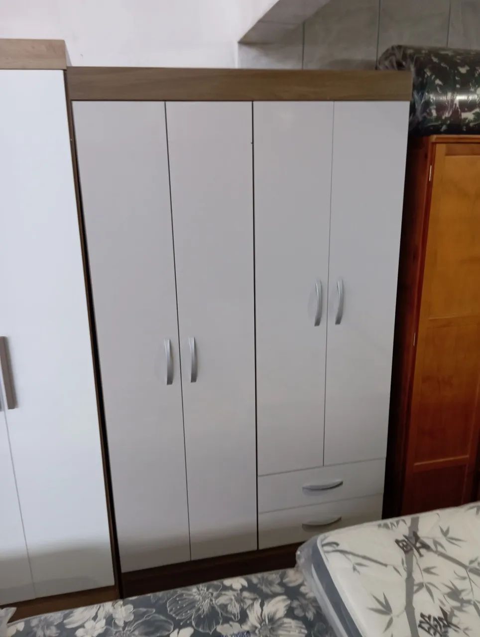 Guarda roupa novo 