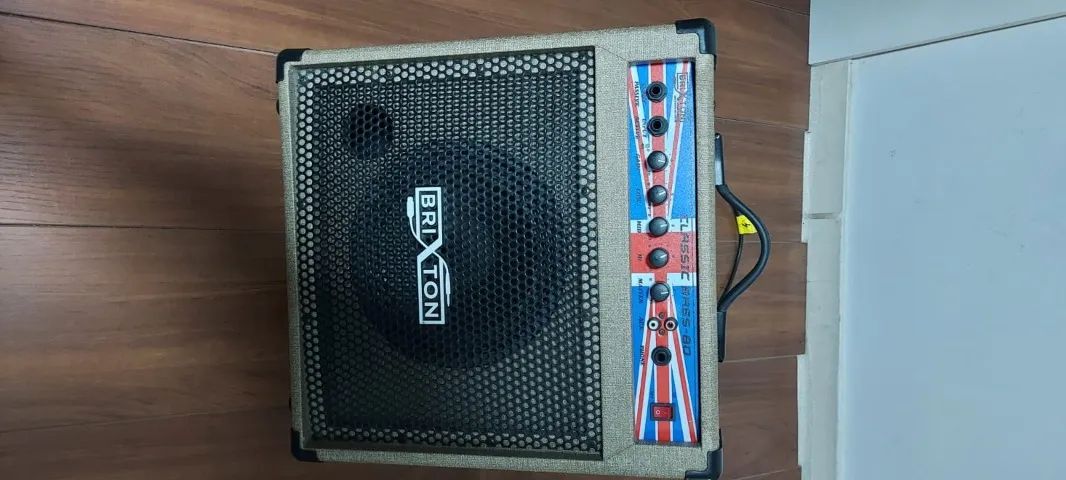 Brixton Bass 80 