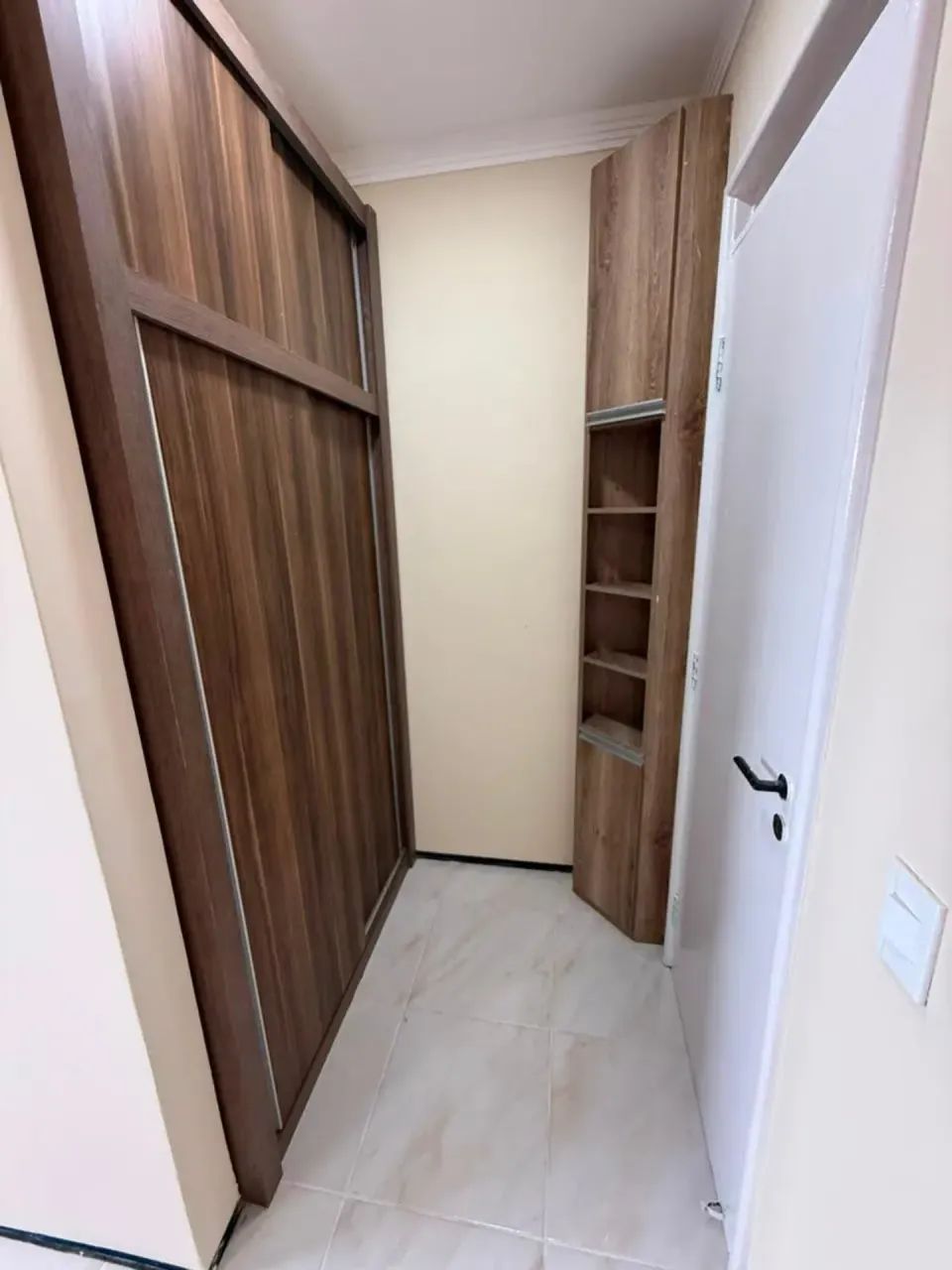 van94- ALUGO APARTAMENTO 3 QUARTOS NO COHAFUMA COM ELEVADOR E PROJETADOS - Foto 5