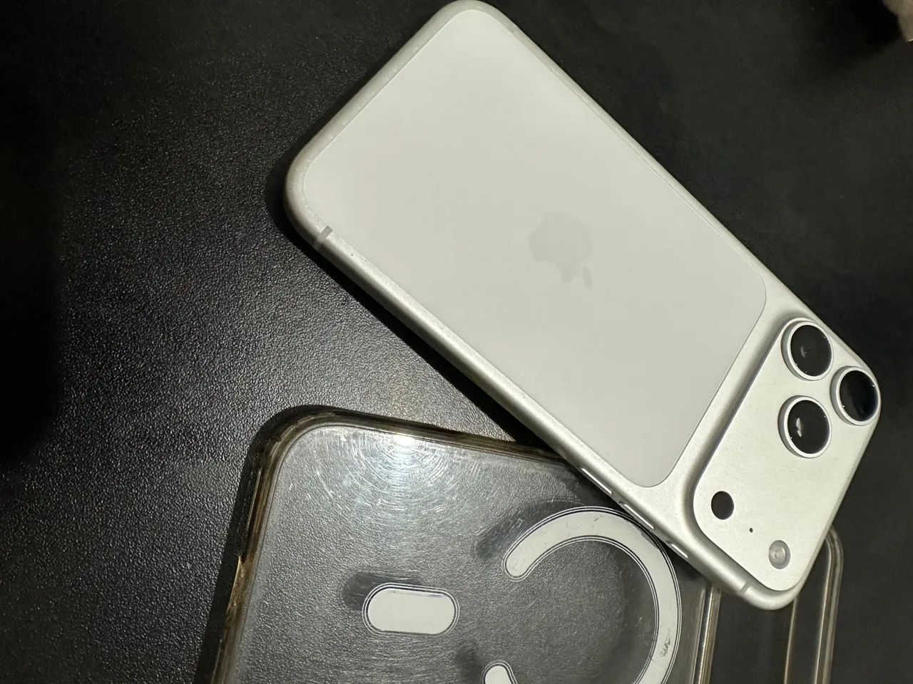 IPhone 17 Pro Max - Foto 2
