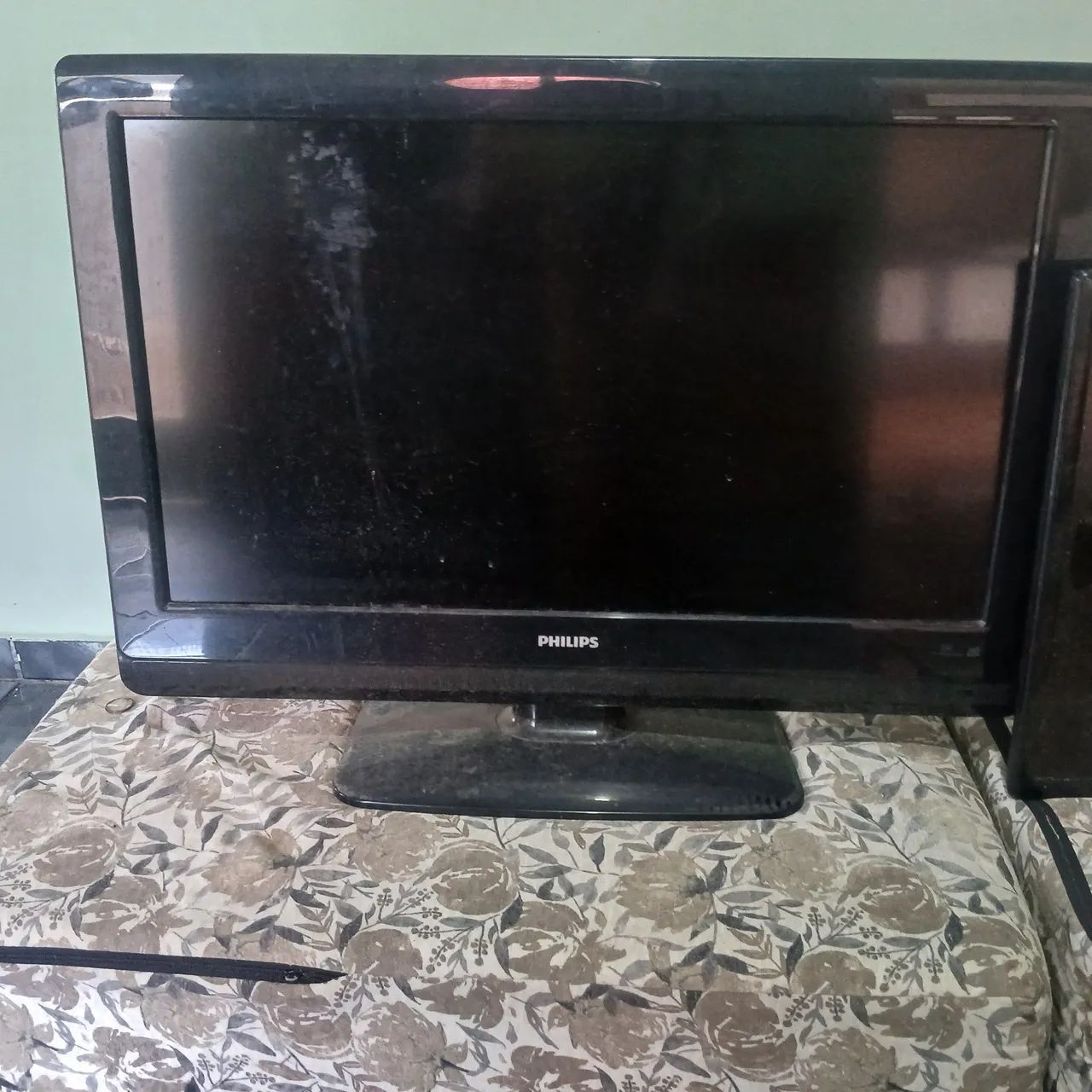 VENDO TV SAMSUNG E PHILIPS (não funcionam) - Foto 4