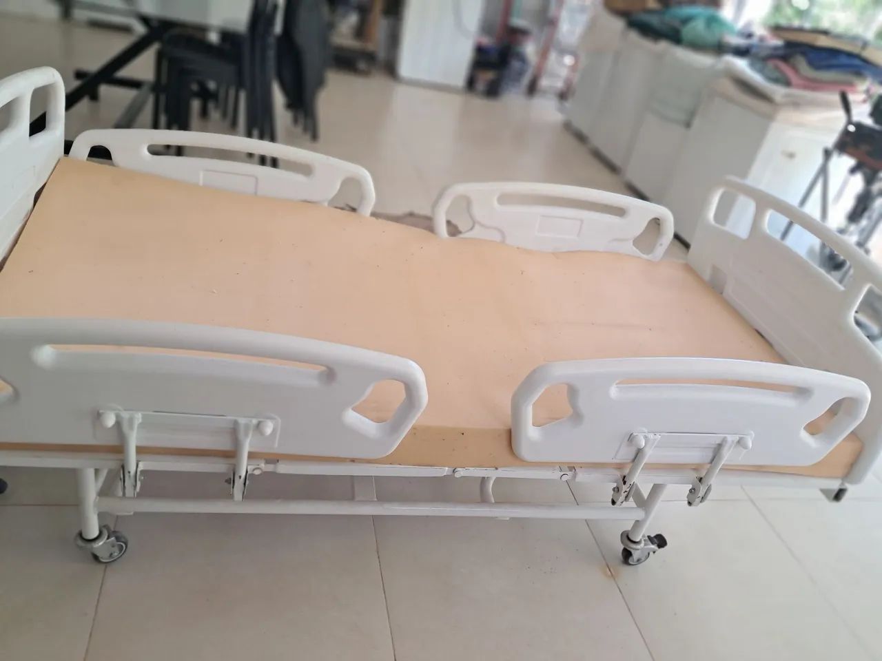 Cama hospitalar  manual  - Foto 5