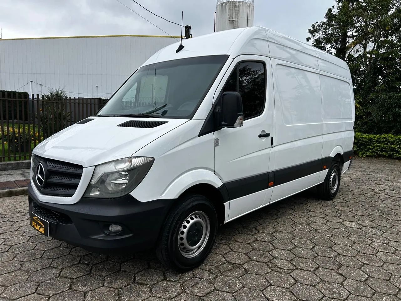 Mercedes-Benz Sprinter 415 Furgão Lon.t.bai. 2.2 Dies. 2019