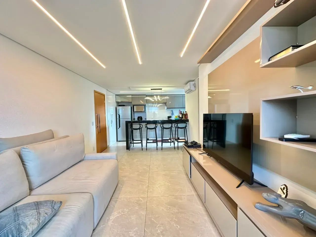 Apartamento de 3 quartos e 2 vagas no Serrano - Foto 2