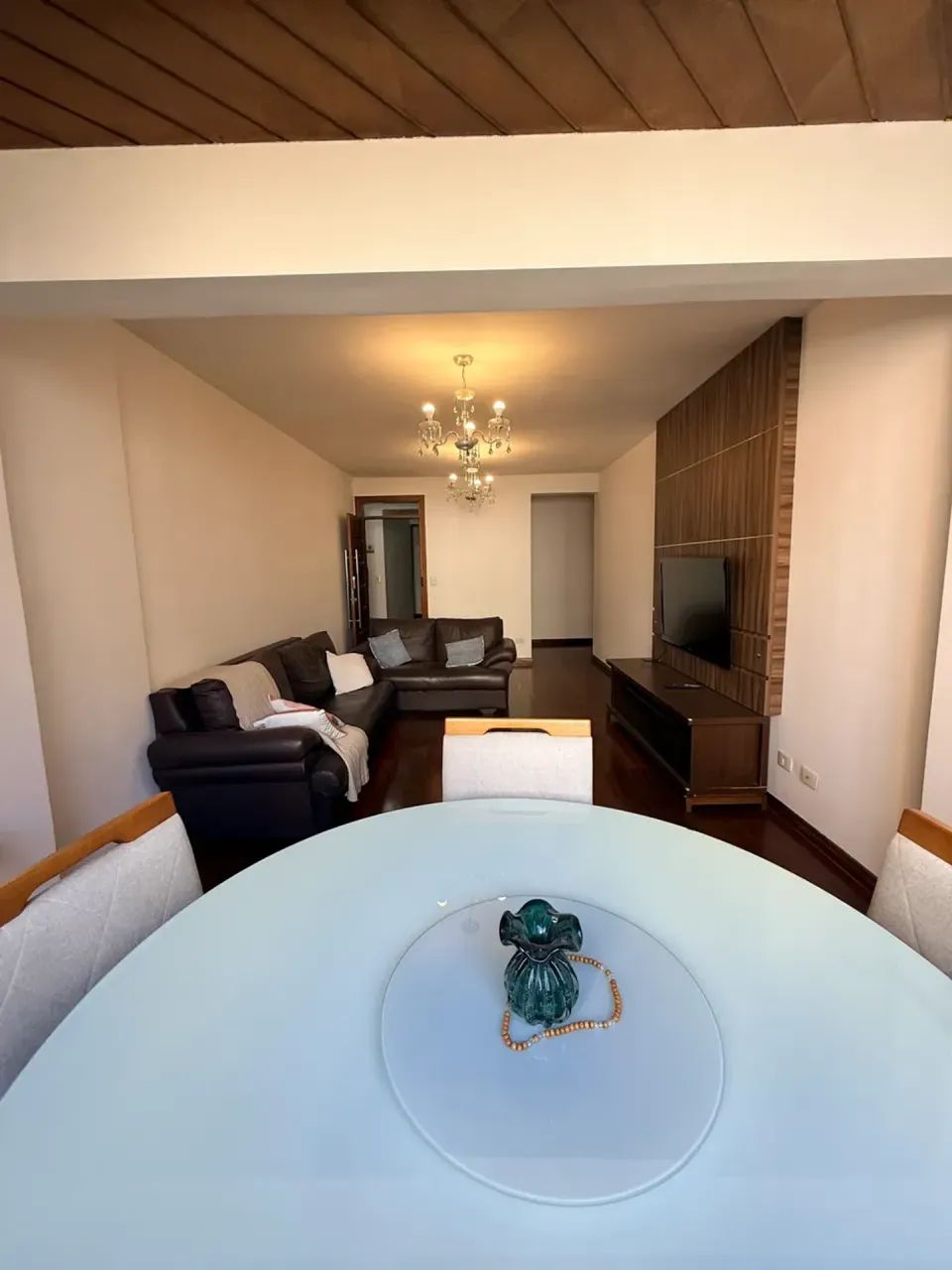 CONFORTO, AMPLITUDE E EXCELENTE LOCALIZAÇÃO NO SETOR OESTE!! - Foto 2