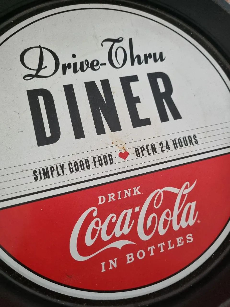 Bandeja de metal Coca-Cola retrô - Foto 3